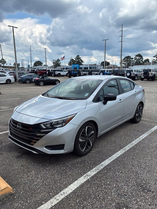 2024 Nissan Versa 1.6 SR