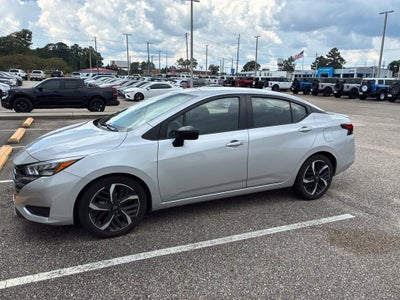 2024 Nissan Versa 1.6 SR
