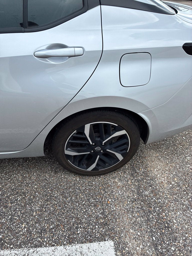 2024 Nissan Versa 1.6 SR