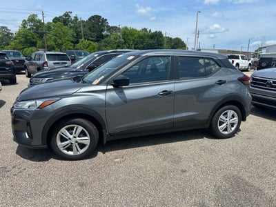 2025 Nissan Kicks Play S