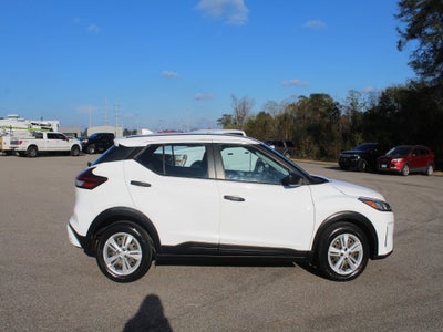 2021 Nissan Kicks S