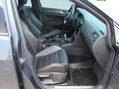 2018 Volkswagen Golf GTI 2.0T SE