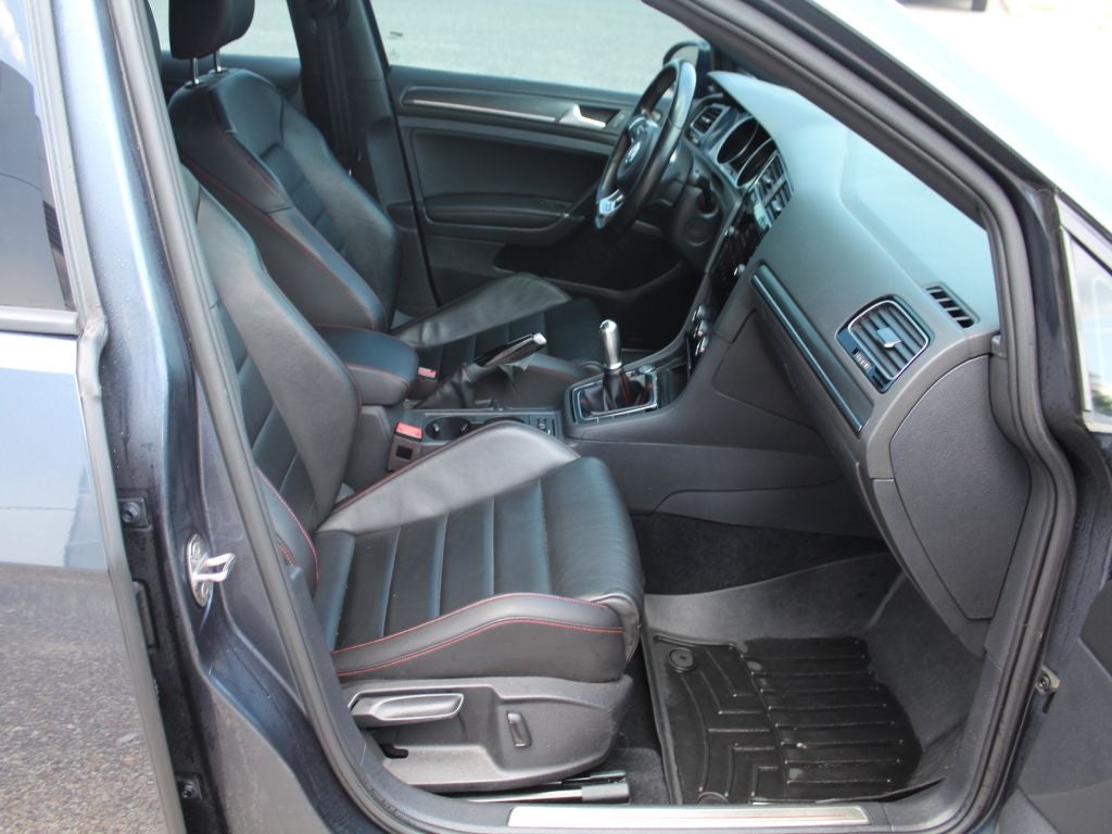 2018 Volkswagen Golf GTI 2.0T SE