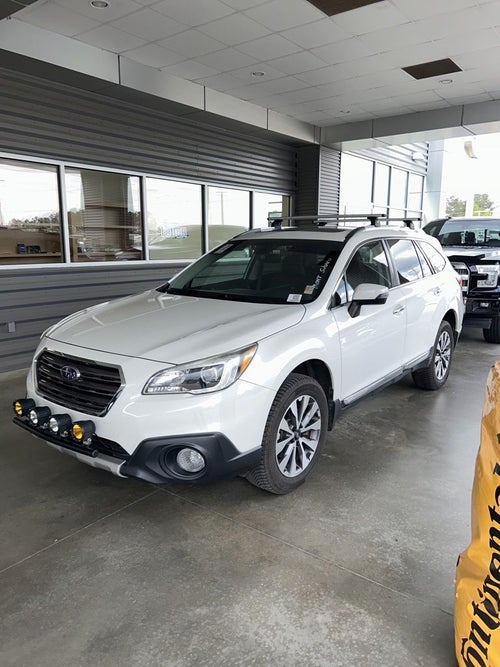 2017 Subaru Outback 3.6R Touring