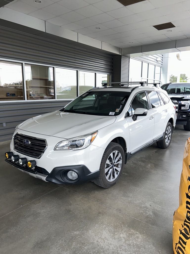 2017 Subaru Outback 3.6R Touring