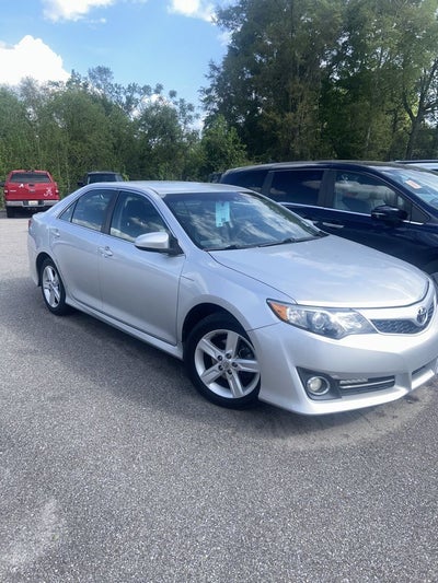 2014 Toyota Camry SE