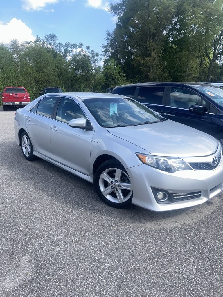 2014 Toyota Camry SE