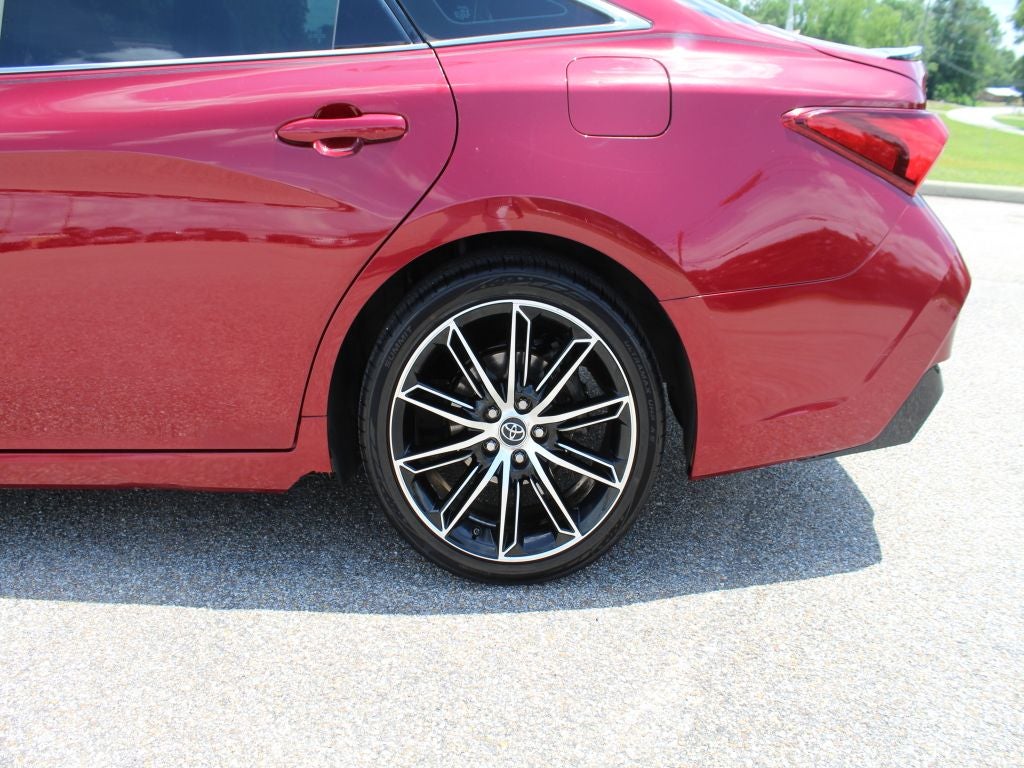 2019 Toyota Avalon XSE