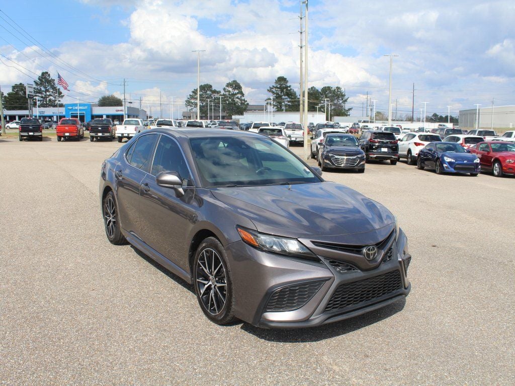 2021 Toyota Camry SE