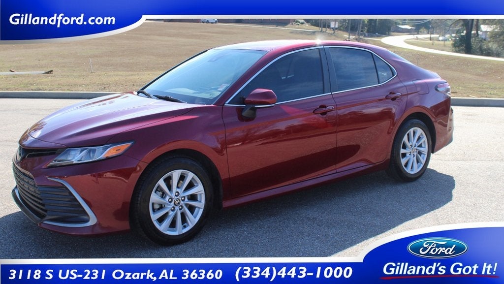 2022 Toyota Camry LE