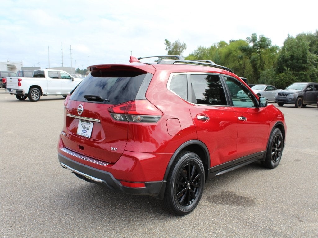 2017 Nissan Rogue SV