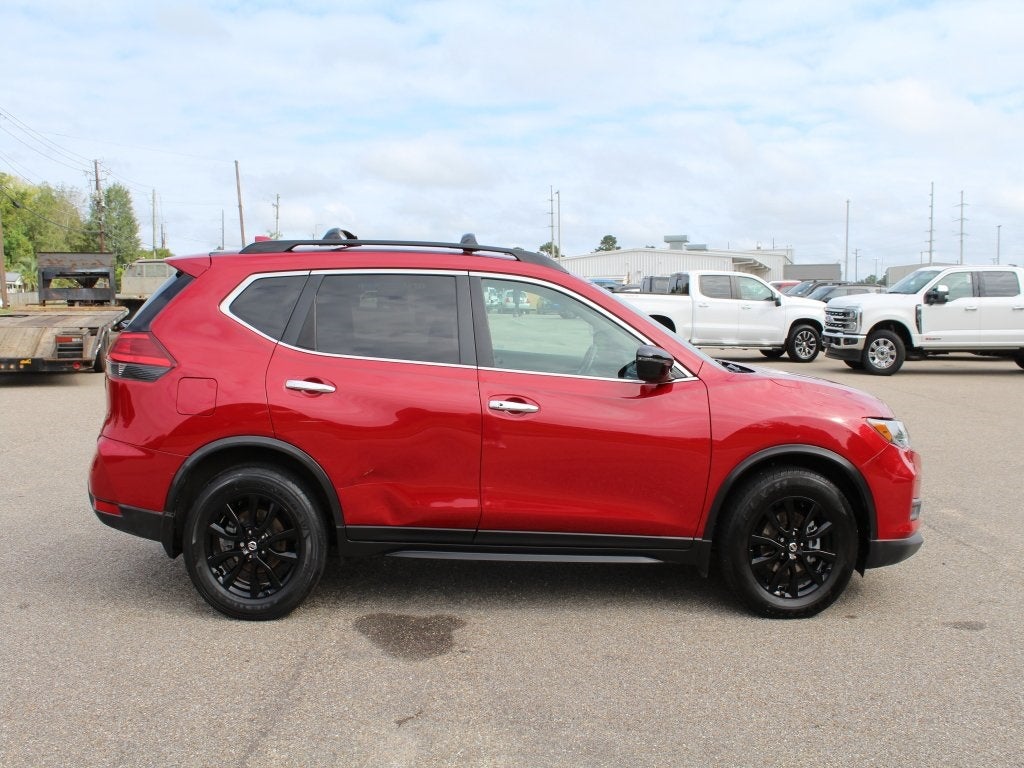 2017 Nissan Rogue SV