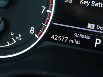 2023 Nissan Pathfinder SV