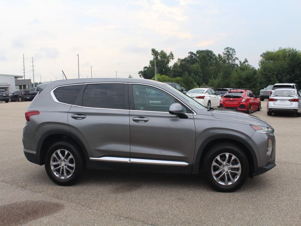 2020 Hyundai Santa Fe SE
