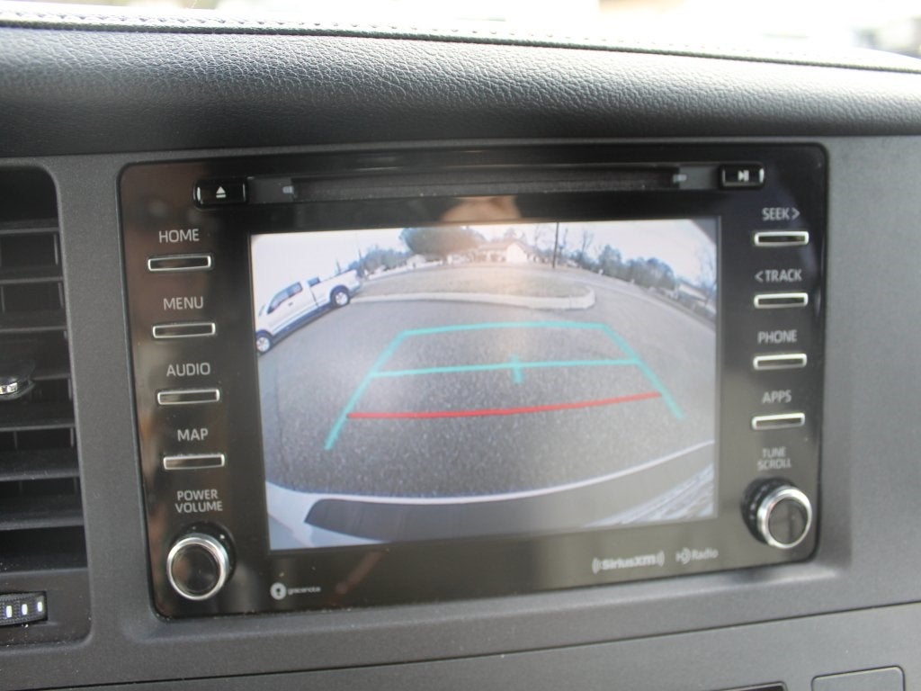 2018 Toyota Sienna L 7 Passenger