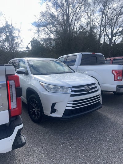 2018 Toyota Highlander LE