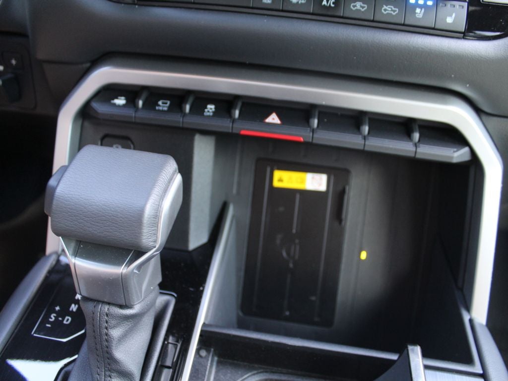 2022 Toyota Tundra Platinum