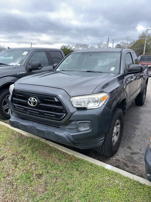 2017 Toyota Tacoma SR