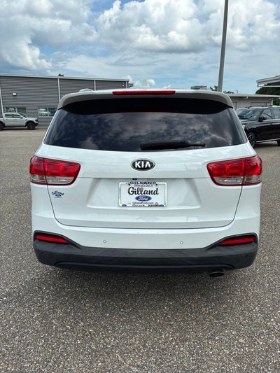 2017 Kia Sorento LX