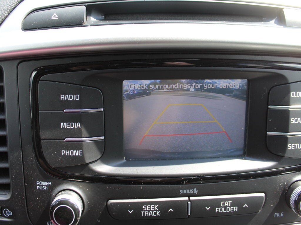 2017 Kia Sorento LX