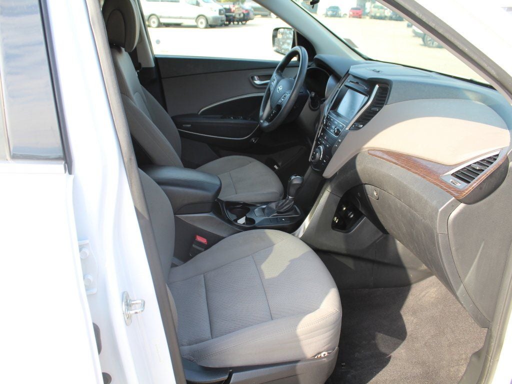 2018 Hyundai Santa Fe Sport 2.4 Base
