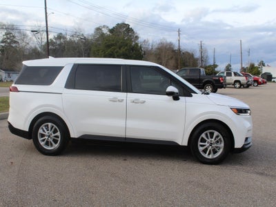 2023 Kia Carnival LX
