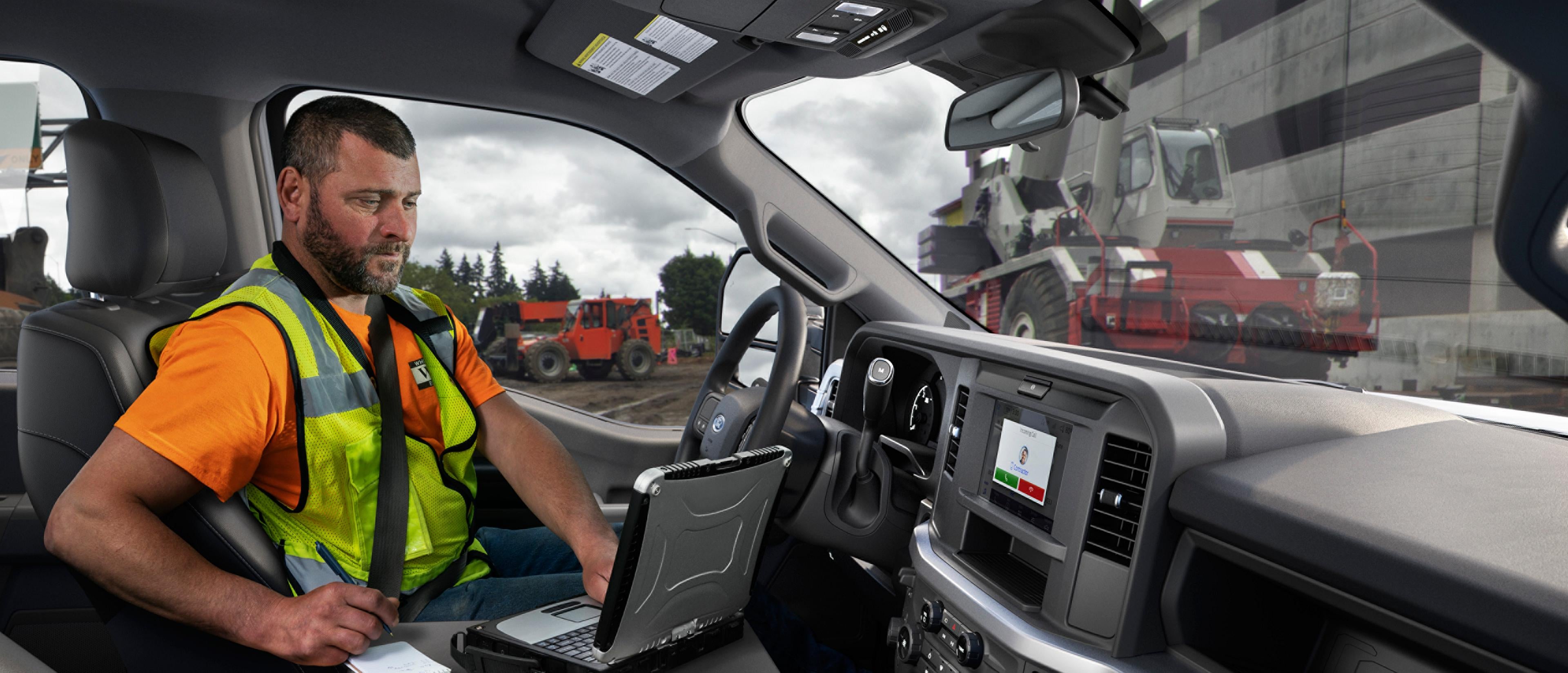 2027 Ford F-250 Super Duty Work Space