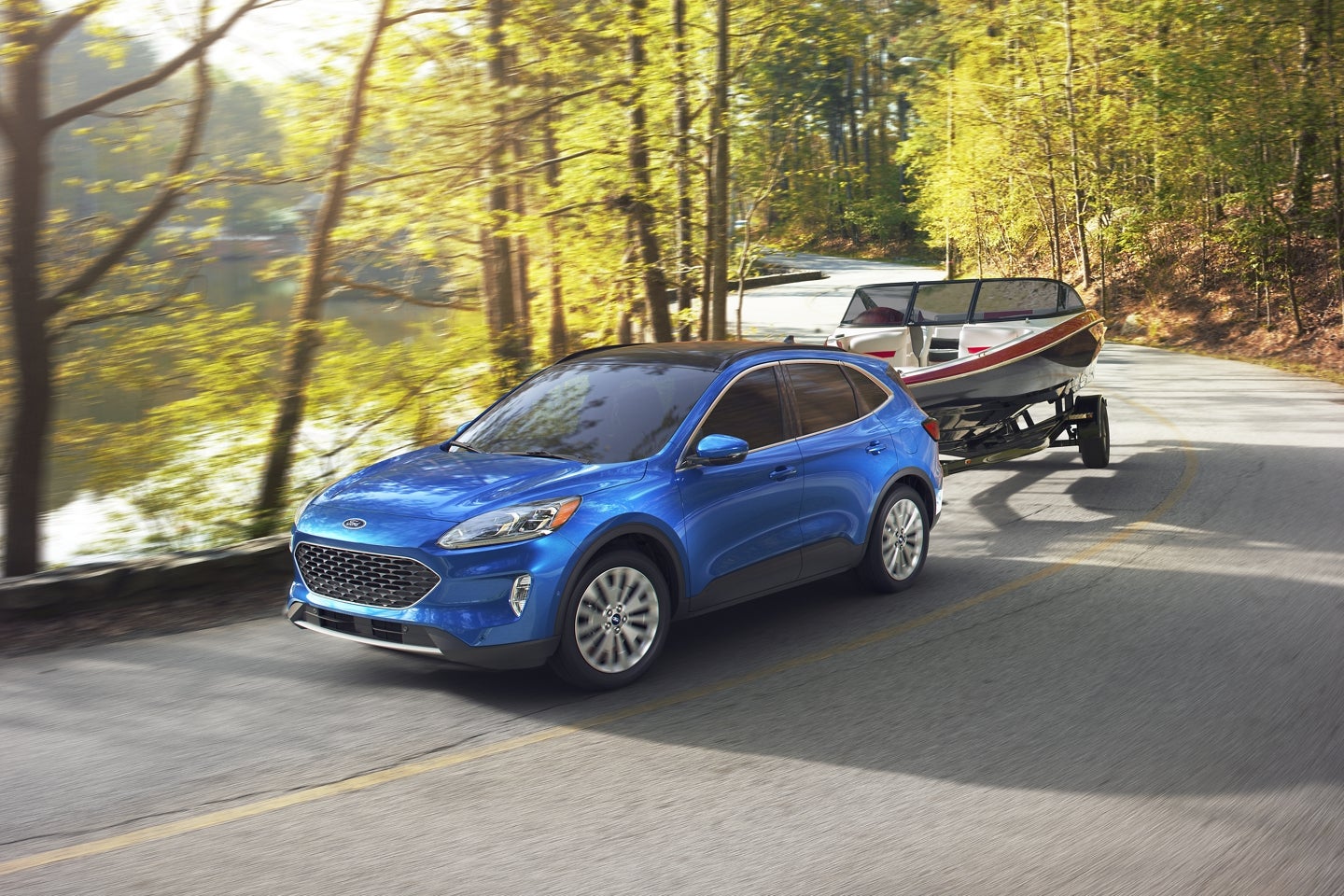 2020 Ford Escape vs 2020 Toyota RAV4 near Dothan, AL