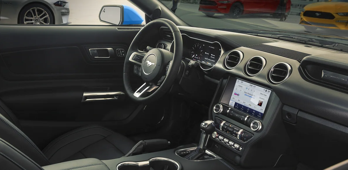 2022 Mustang Dashboard