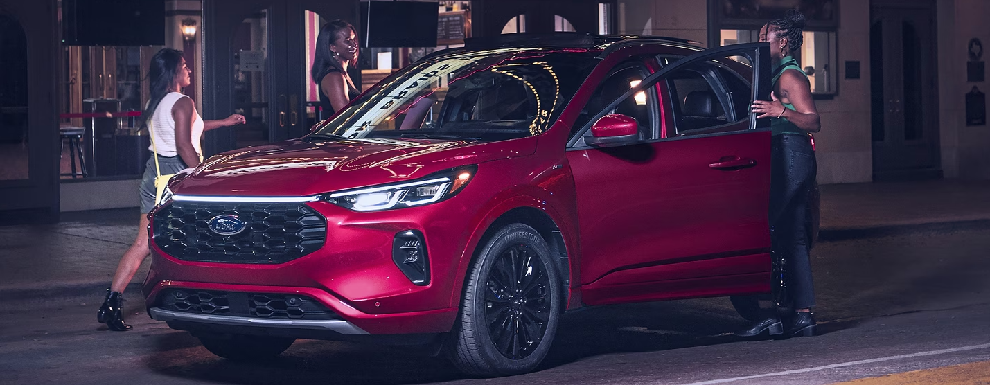 2025 Ford Escape vs 2025 Mitsubishi Eclipse Cross near Dothan, AL