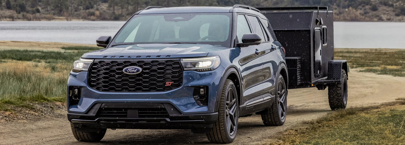 2025 Ford Explorer vs Escape near Dothan, AL