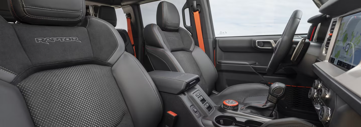 2024 Ford Bronco Front Seating