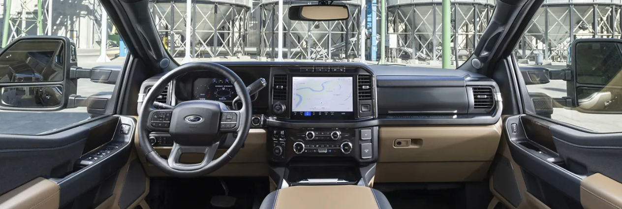 2024 Ford F-250 Super Duty Front Row