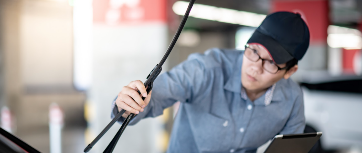Windshield Wiper Blade Replacement in Ozark, AL