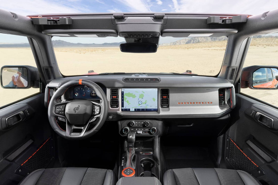 2025 Ford Bronco Badlands Dashboard