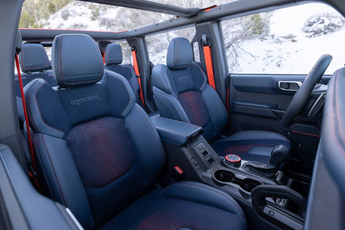2025 Ford Bronco Seating