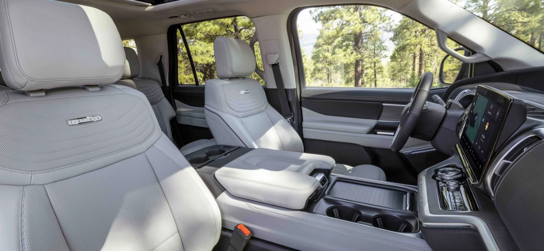 2025 Ford Expedition Seating