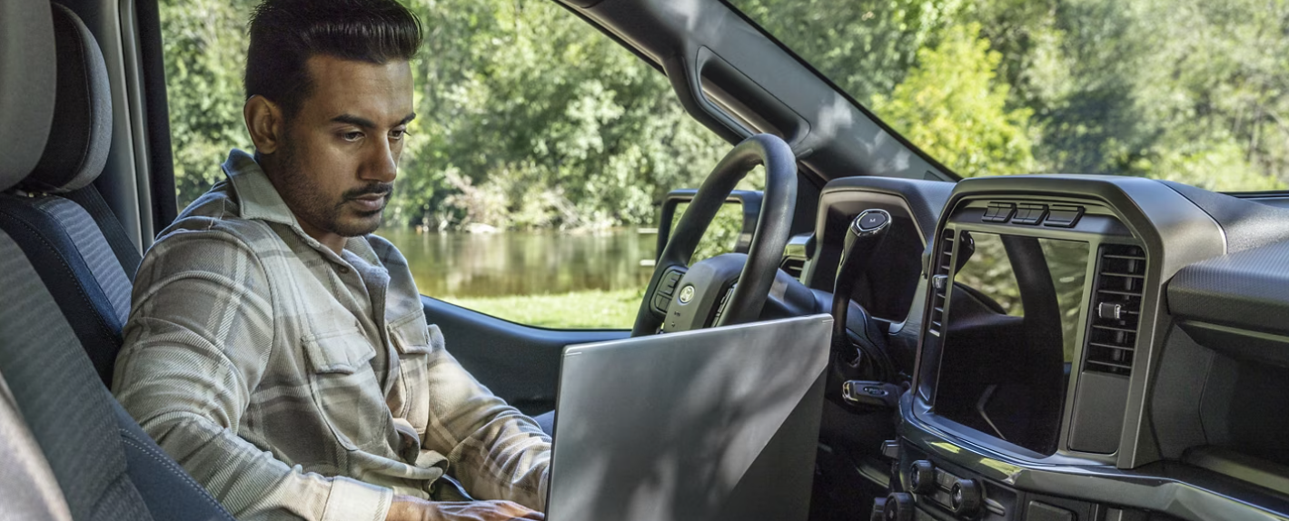 2024 Ford F-150 Front Cabin