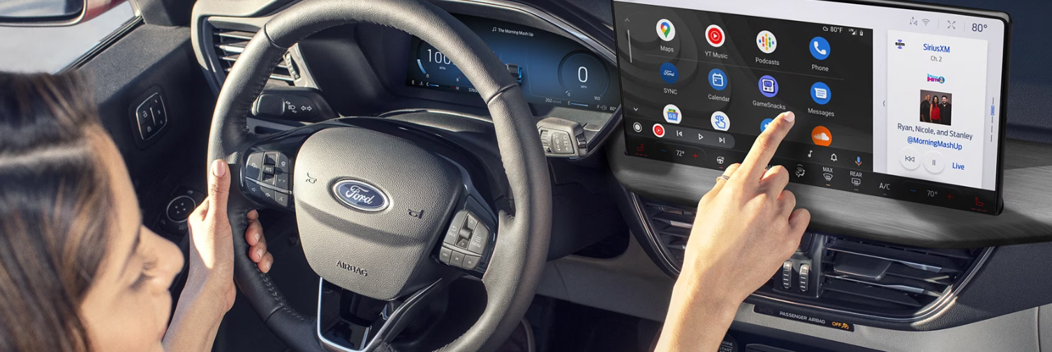 2025 Escape Touchscreen